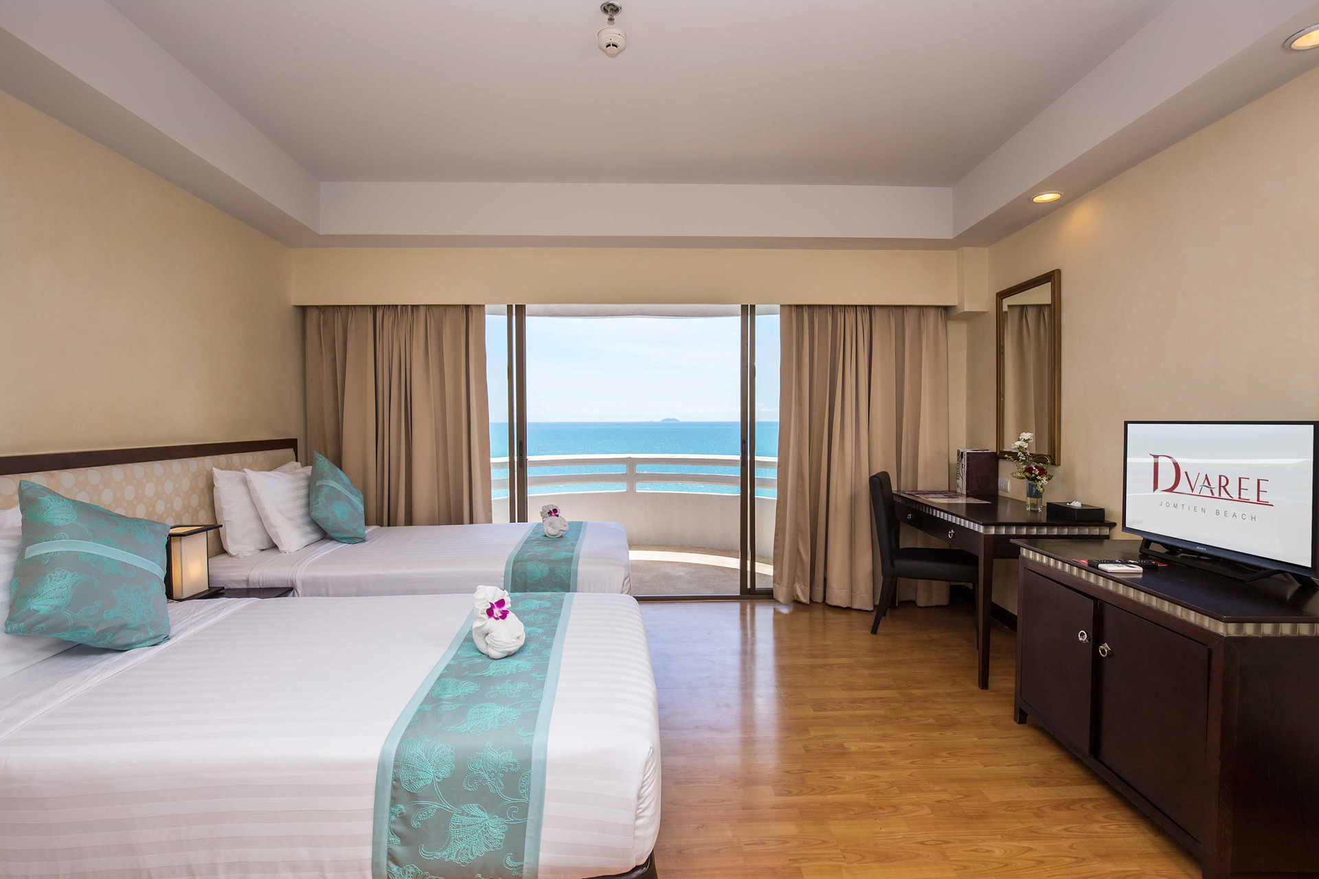 D Varee Jomtien Beach Pattaya Hotel - รีวิวที่พัก - Wongnai